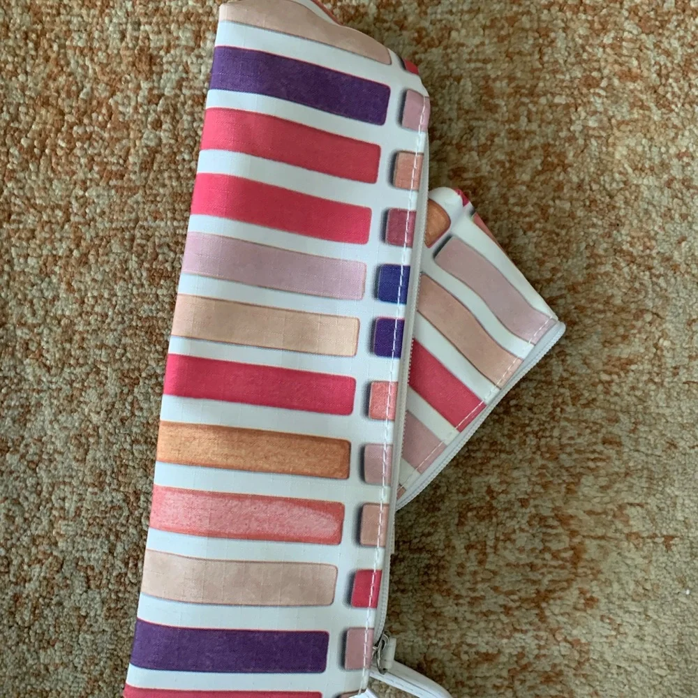 New Clinique Makeup Cosmetic Travel Bag Set